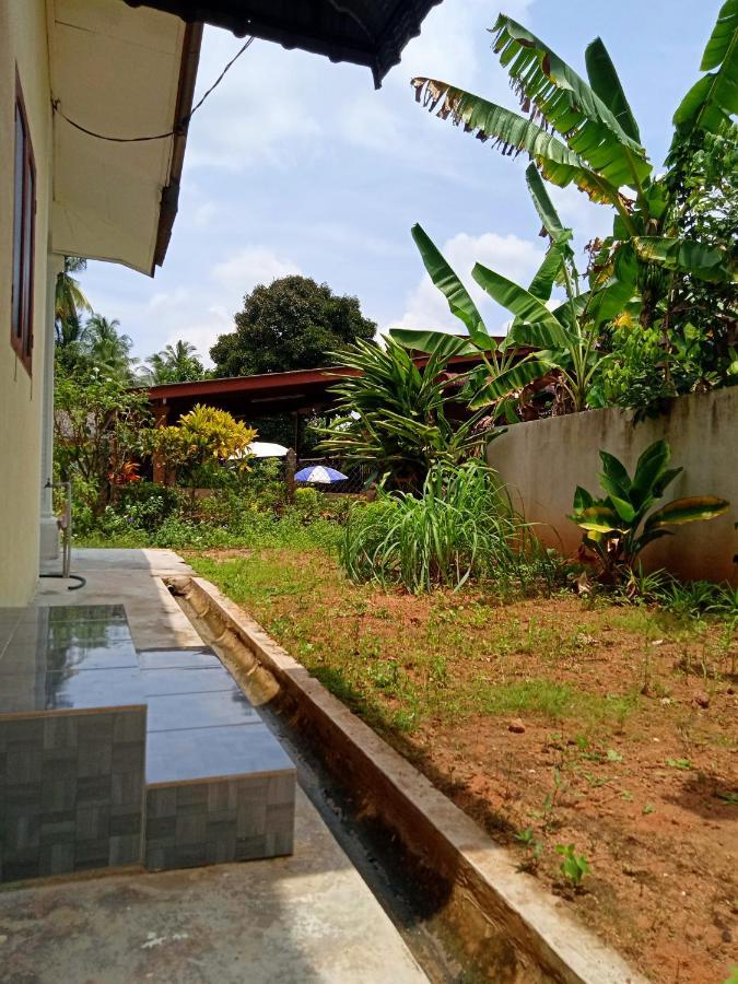 Homestay Idaman Di Kuala Terengganu Dengan 2 Bilik Aircond - Harga Utk 1 Rumah エクステリア 写真